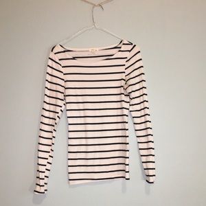 long sleeve striped shirt